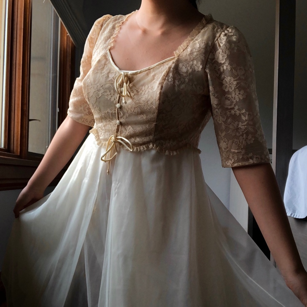 SOLD Lace Corset Peignoir Set